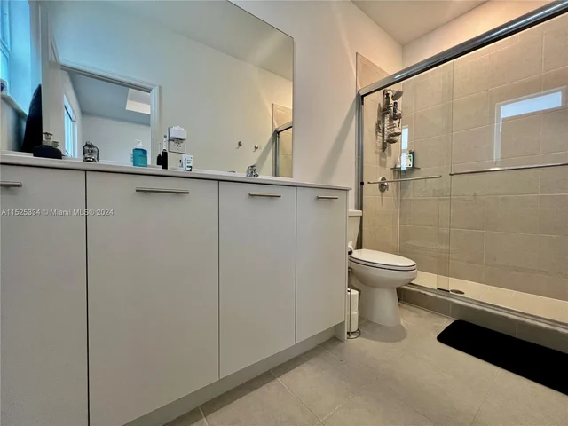 2335 NW 122nd Ter, Miami FL 33167