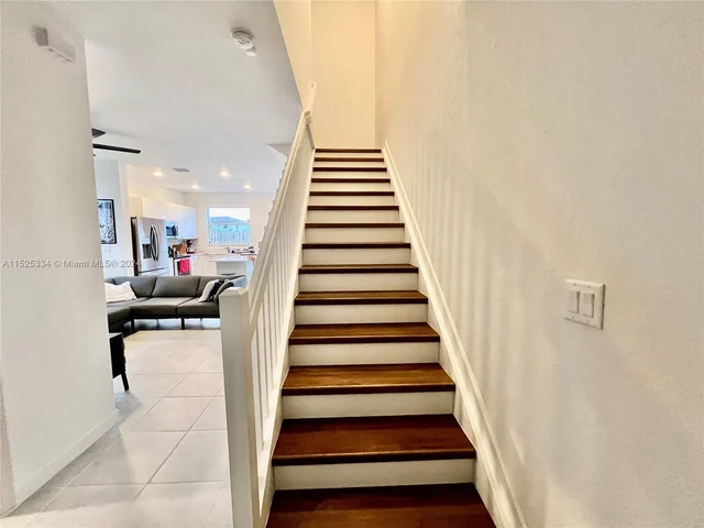 2335 NW 122nd Ter, Miami FL 33167