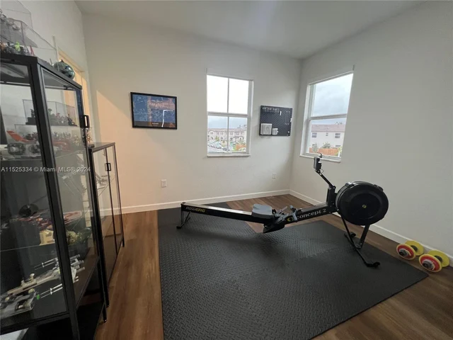 2335 NW 122nd Ter, Miami FL 33167