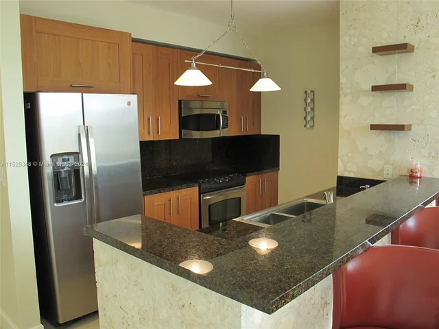 1300 Ponce De Leon Blvd # 907, Coral Gables FL 33134