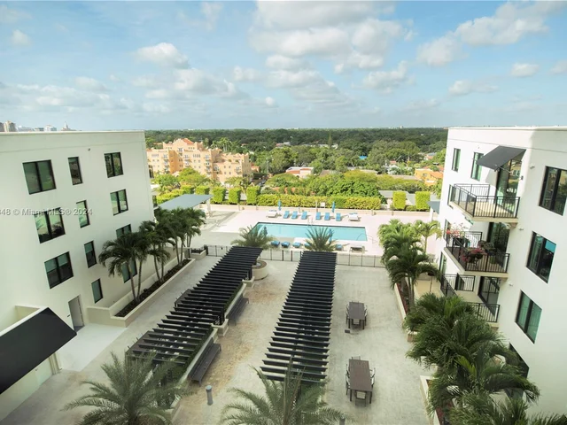 1300 Ponce De Leon Blvd # 907, Coral Gables FL 33134