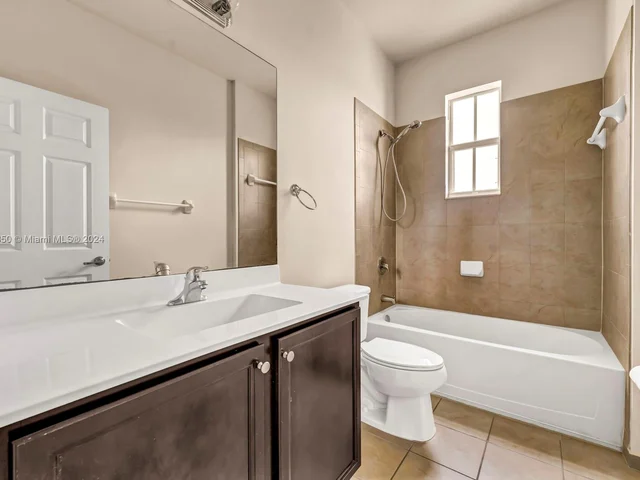 134 SE 28th Ter # 20, Homestead FL 33033