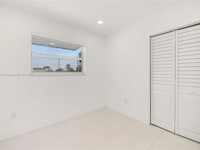 18740 NW 43rd Ave # 18740, Miami Gardens FL 33055