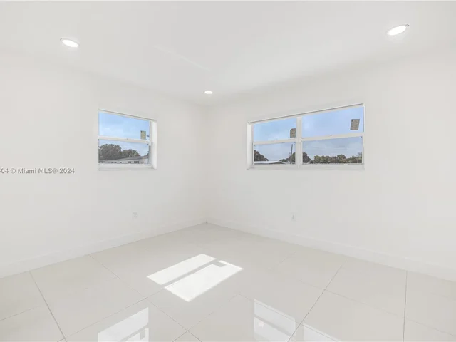 18740 NW 43rd Ave # 18740, Miami Gardens FL 33055