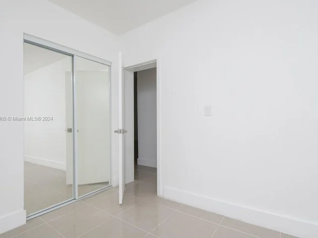 1044 Foster Rd # 2, Hallandale Beach FL 33009