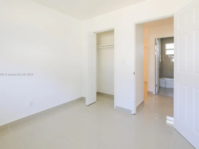 1044 Foster Rd # 2, Hallandale Beach FL 33009