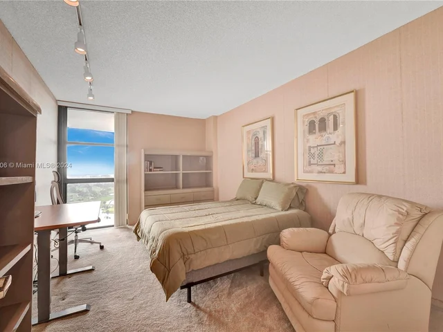 20281 E Country Club Dr # 2411, Aventura FL 33180