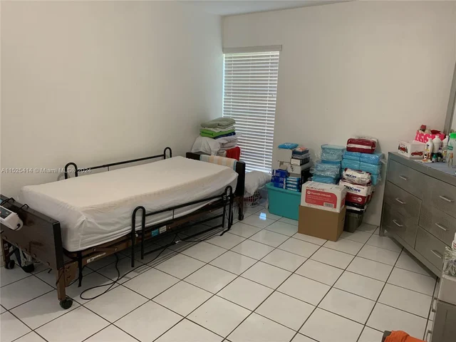 4715 NW 7th St # 2, Miami FL 33126