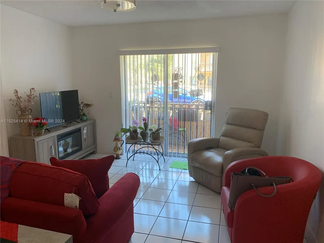 4715 NW 7th St # 2, Miami FL 33126