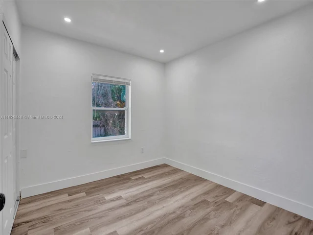 1260 NW 130th St, North Miami FL 33167