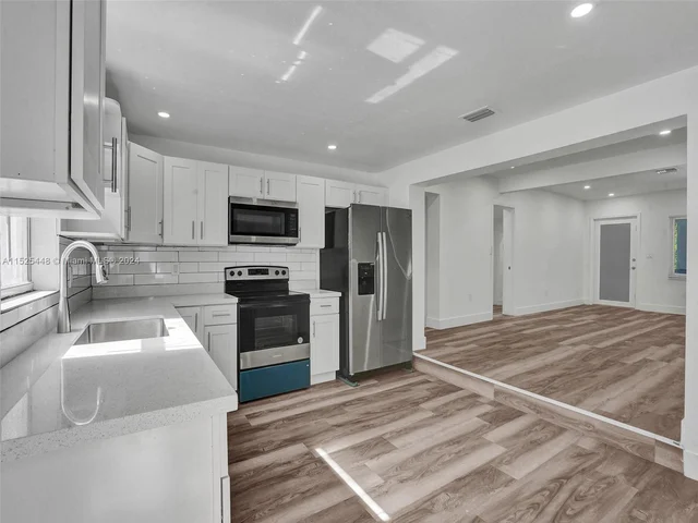 1260 NW 130th St, North Miami FL 33167