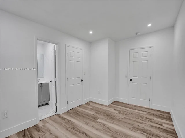 1260 NW 130th St, North Miami FL 33167