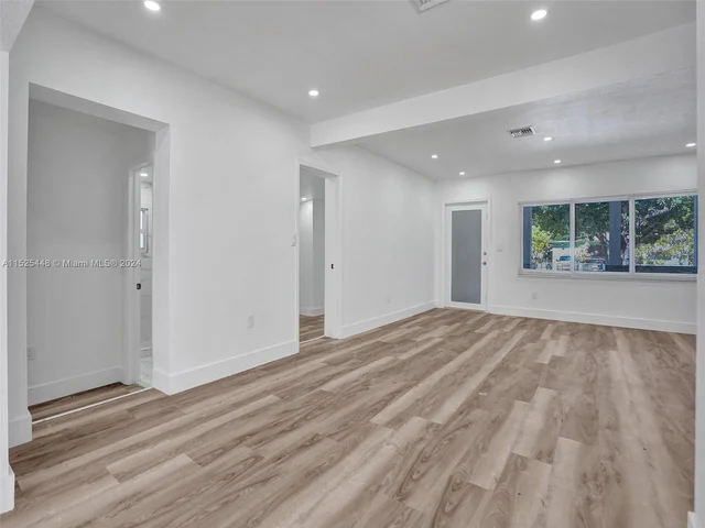 1260 NW 130th St, North Miami FL 33167