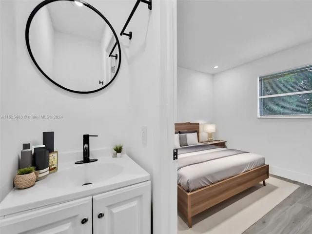 5740 Mayo St # 5, Hollywood FL 33023