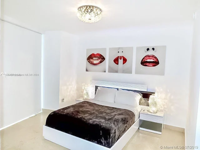 465 Brickell Ave # 5704, Miami FL 33131