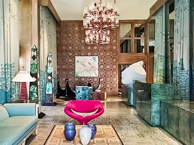 465 Brickell Ave # 5704, Miami FL 33131