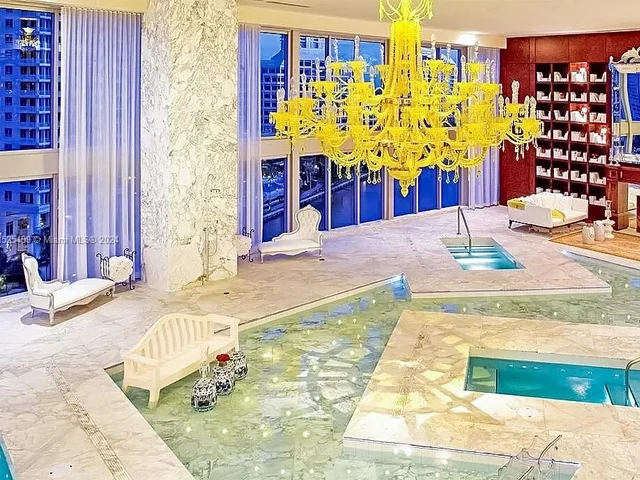 465 Brickell Ave # 5704, Miami FL 33131