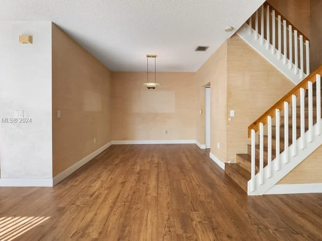 1125 Doveplum St, Hollywood FL 33019