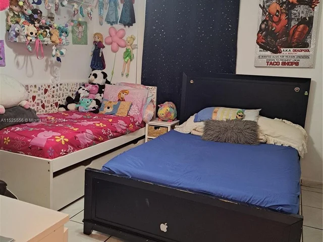 8950 NE 8th Ave # 406, Miami FL 33138