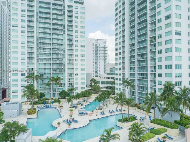 253 NE 2nd St # 510, Miami FL 33132