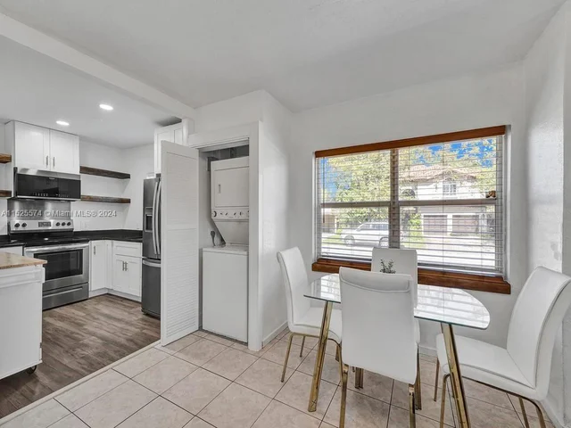 6334 SW 35th St, Miami FL 33155