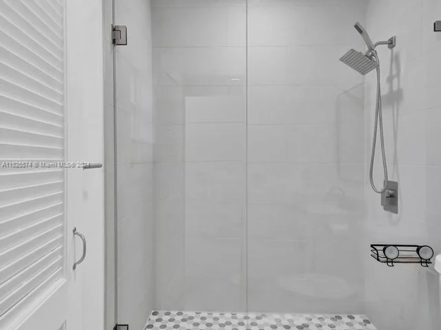 6334 SW 35th St, Miami FL 33155