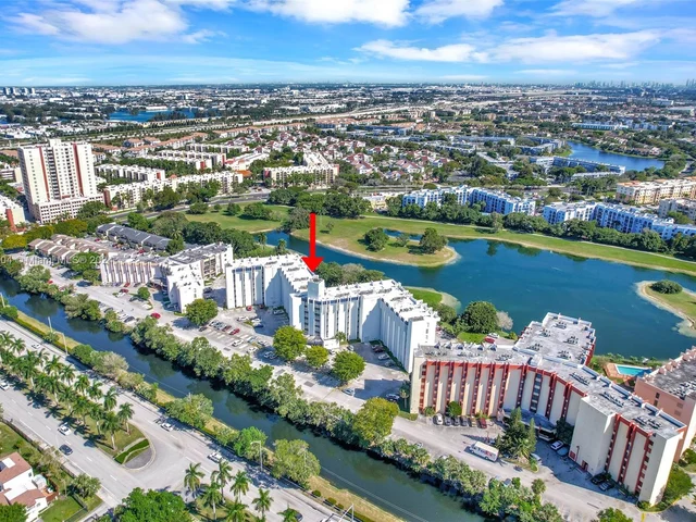 9682 Fontainebleau Blvd # 306, Miami FL 33172