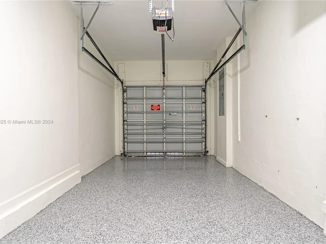 11650 NW 67 ter # 11650, Doral FL 33178