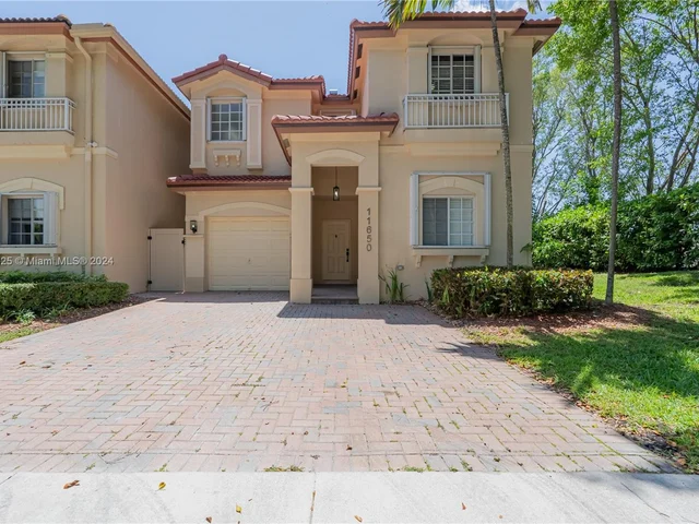 11650 NW 67 ter # 11650, Doral FL 33178