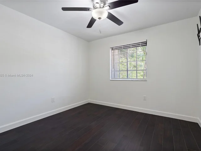 11650 NW 67 ter # 11650, Doral FL 33178