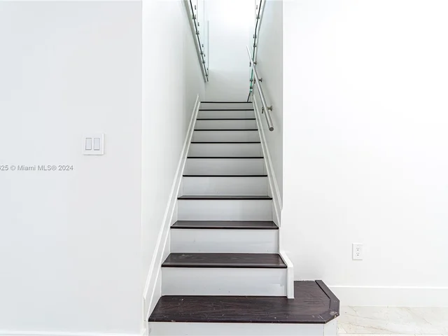 11650 NW 67 ter # 11650, Doral FL 33178