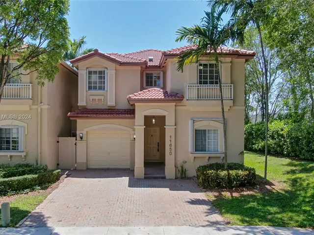 11650 NW 67 ter # 11650, Doral FL 33178