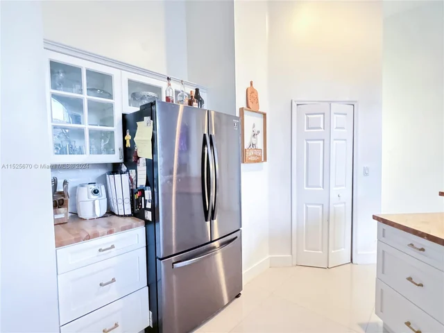 9007 SW 161st Ter # 0, Palmetto Bay FL 33157