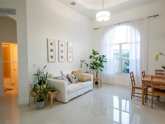 9007 SW 161st Ter # 0, Palmetto Bay FL 33157