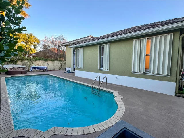 9007 SW 161st Ter # 0, Palmetto Bay FL 33157