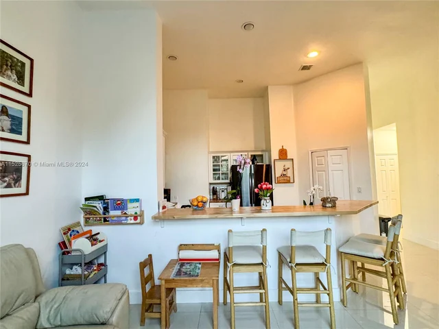 9007 SW 161st Ter # 0, Palmetto Bay FL 33157