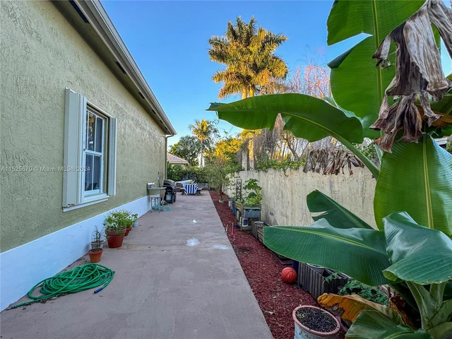 9007 SW 161st Ter # 0, Palmetto Bay FL 33157