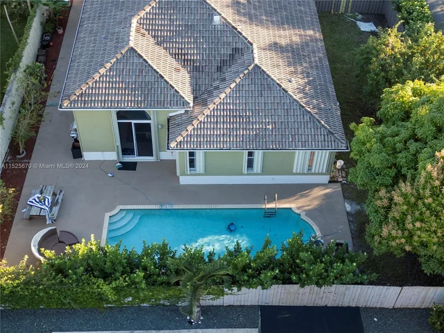 9007 SW 161st Ter # 0, Palmetto Bay FL 33157