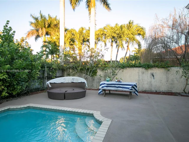 9007 SW 161st Ter # 0, Palmetto Bay FL 33157