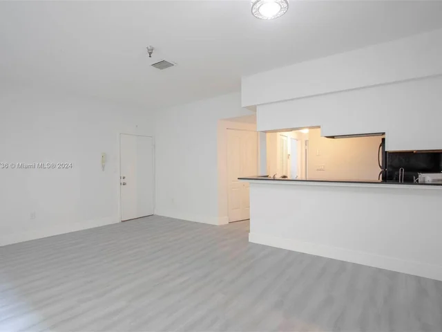 1350 Pennsylvania Ave # 104, Miami Beach FL 33139