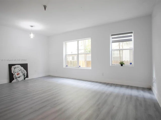 1350 Pennsylvania Ave # 104, Miami Beach FL 33139