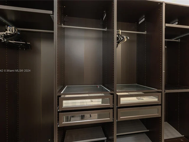 14600 SW 32nd St, Miami FL 33175