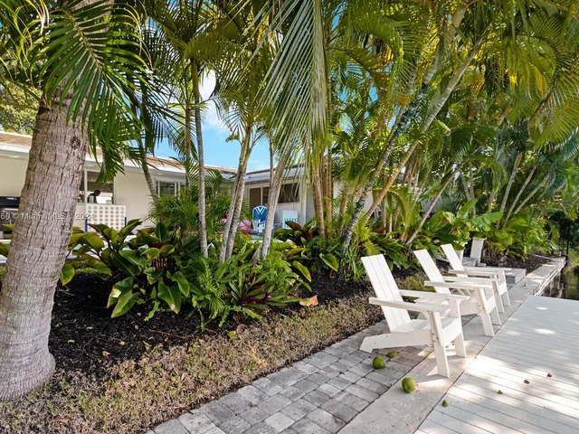 5821 NE 14th Way, Fort Lauderdale FL 33334