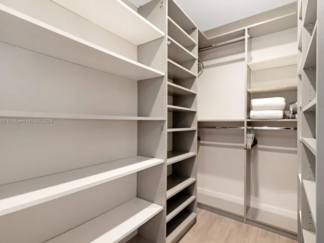 5821 NE 14th Way, Fort Lauderdale FL 33334