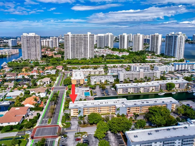 3551 NE 169th St # 100, North Miami Beach FL 33160