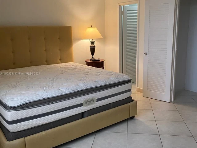 10185 Collins Ave # 1402, Bal Harbour FL 33154