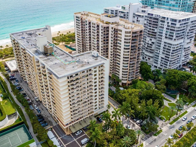 10185 Collins Ave # 1402, Bal Harbour FL 33154
