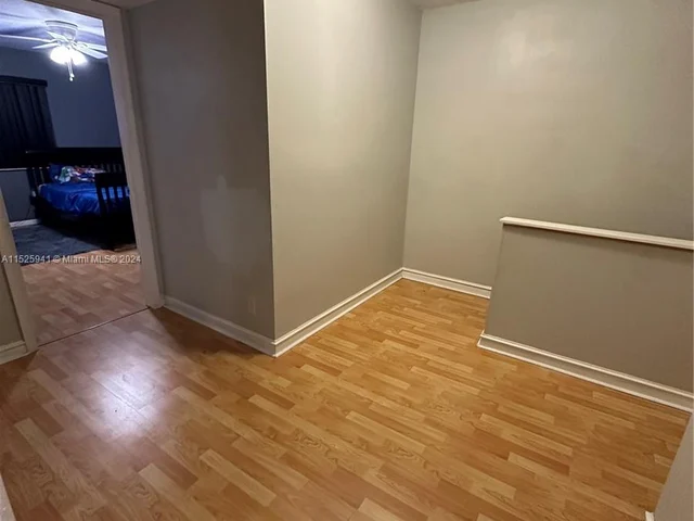 9435 NW 42nd St # 9435, Sunrise FL 33351