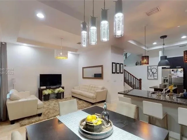 5220 NW 83rd Ct # 0, Doral FL 33166