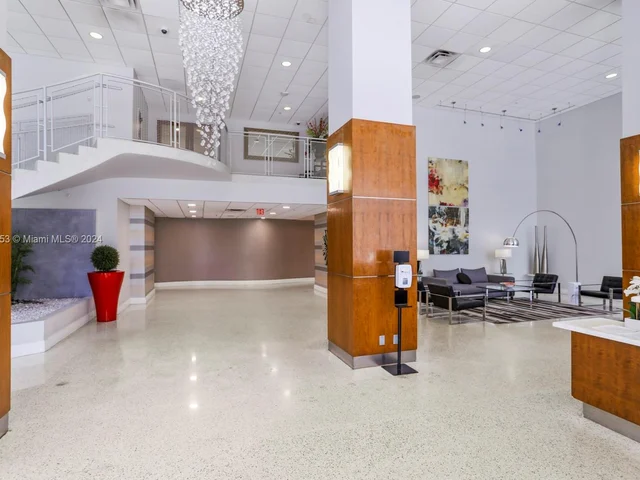 3000 S Ocean Dr # 1110, Hollywood FL 33019